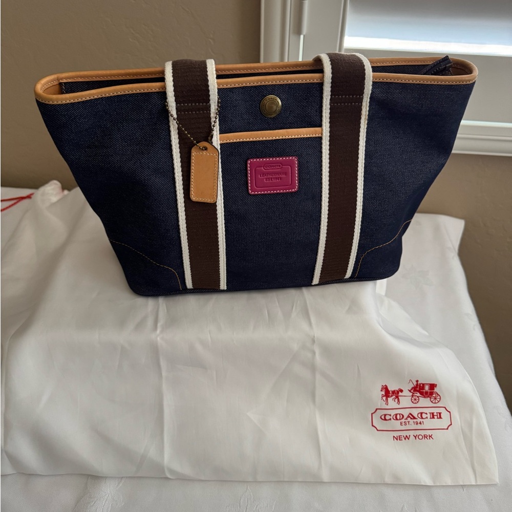 Coach Hampton Denim Tote Bag 4498 Leather Canvas Handles Pink Hang Tag